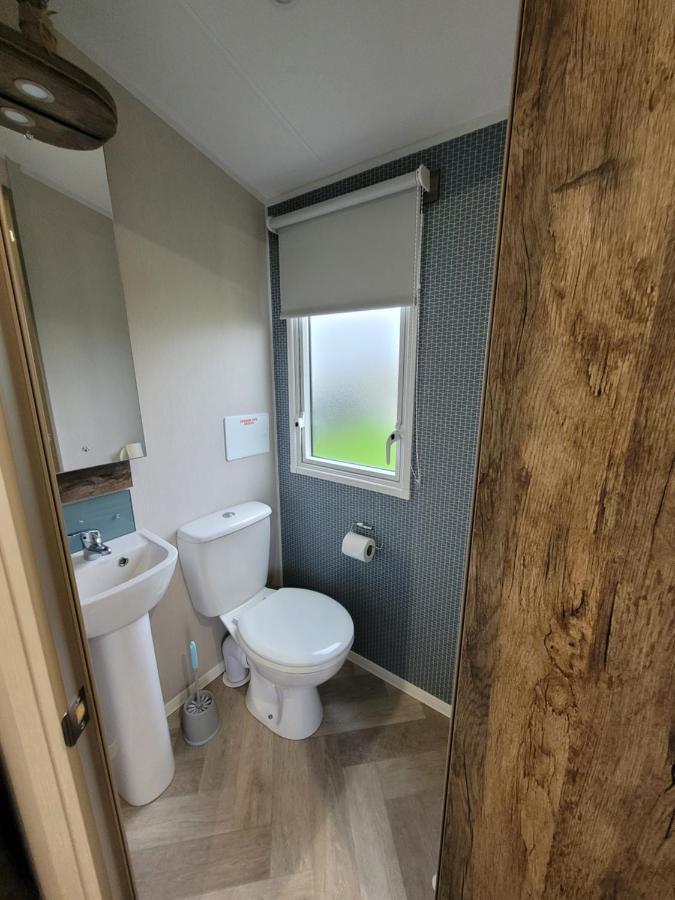 Q8 Ocean Edge Caravan Park Heysham Esterno foto