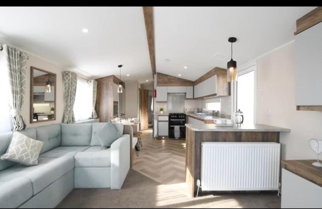 Q8 Ocean Edge Caravan Park Heysham Esterno foto